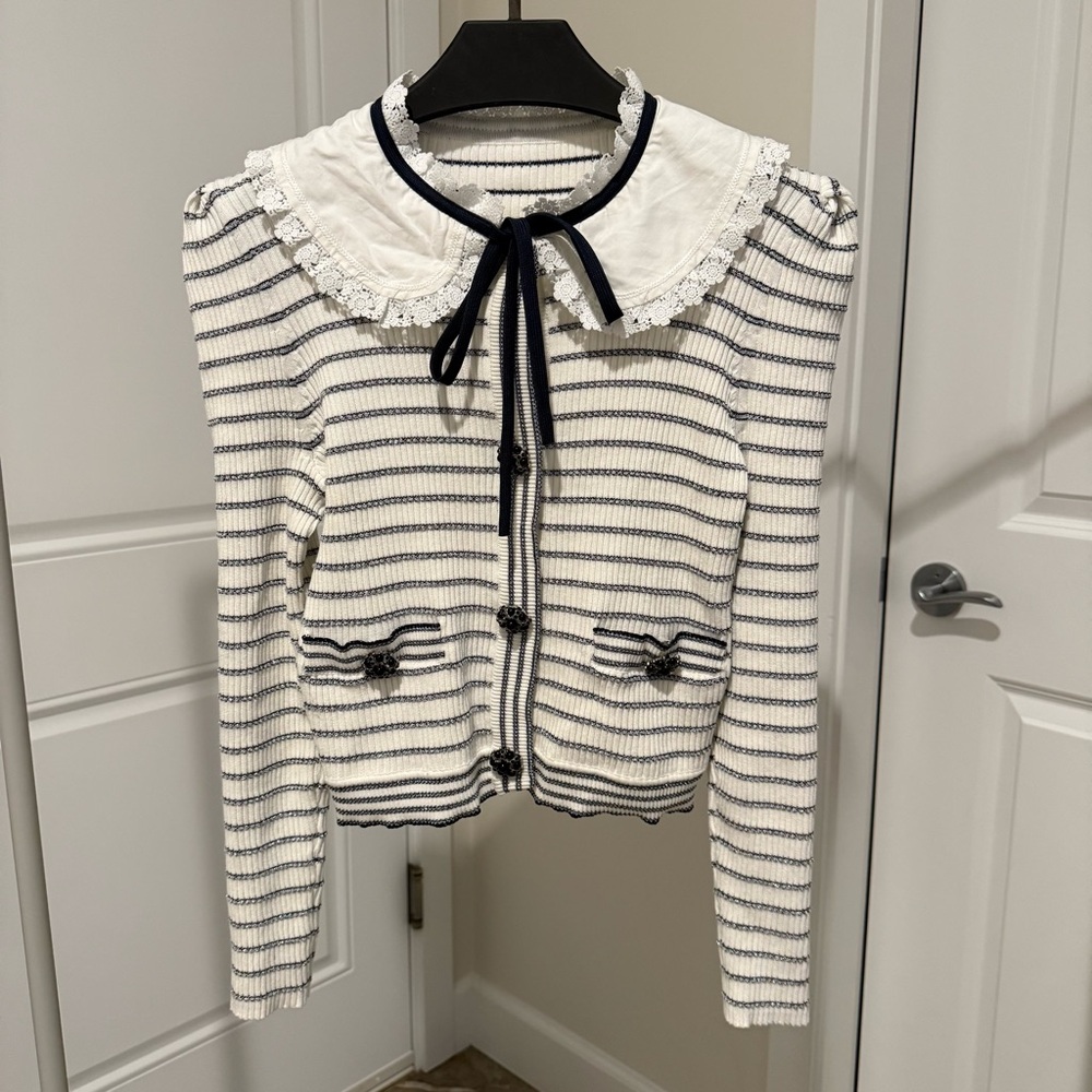 Striped Cardigan with Lace Collar size S